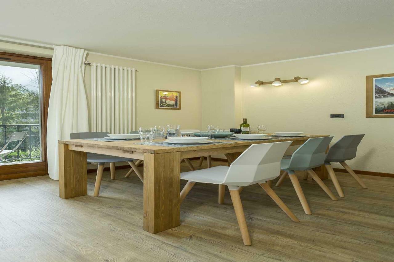 Apartment Ensa - Alpes Travel - Central Chamonix - Sleeps 4 Bagian luar foto