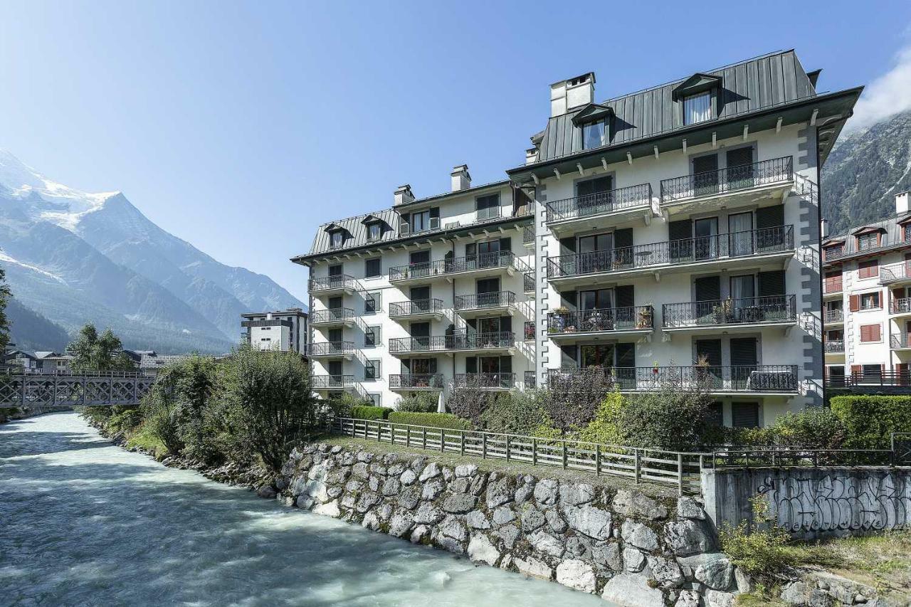Apartment Ensa - Alpes Travel - Central Chamonix - Sleeps 4 Bagian luar foto